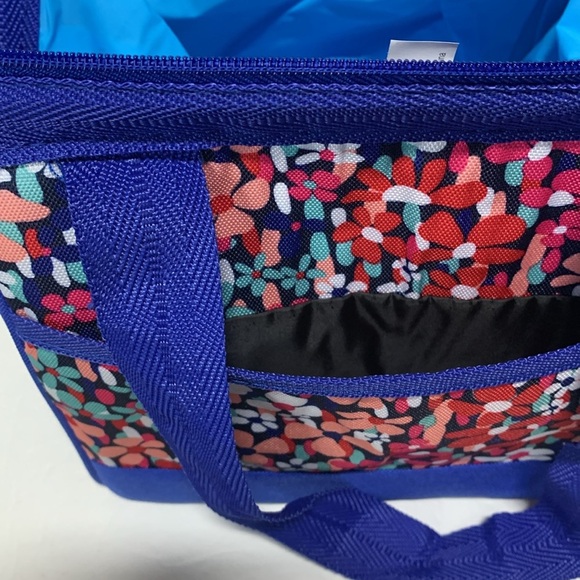 Igloo Insulated Collapsible Cooler Bag Blue Floral NWT - Picture 9 of 11